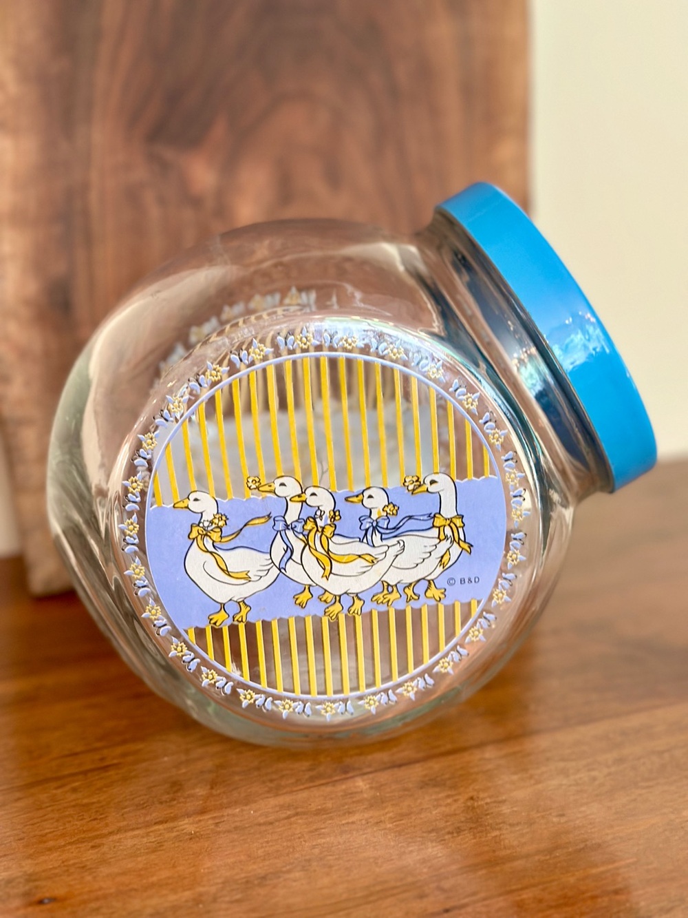 Geese Jar Glass Country Kitchen Blue Ribbons Storage Canister Grannycore